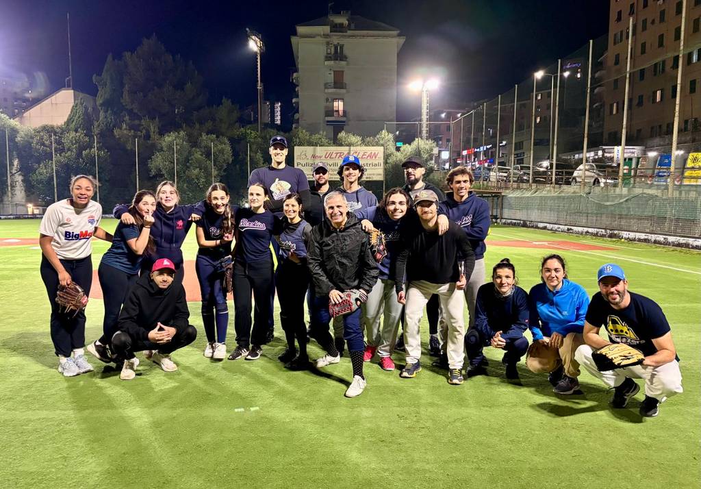 Bulldozers — softball amatoriale misto Genova Rookies